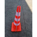 Traffic Cone Manufacturer - PE Cone with Rubber Base
