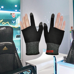 Gaming Gloves Factory - Two-Fingers Phone Gaming Gloves Custom