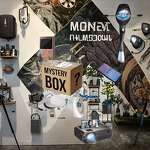 Mystery Box Manufacturer - OEM Lucky Electronics Random Vintage Festival Gift Boxes