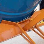 Hydraulic Equipment Manufacturer - Uni-Silent 350kgs Oil Drum Lifting Machincal Carrier Stacker