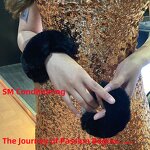 Fluffy Furry Handcuffs with Keys Metal Fuzzy Wrist Cuffs Soft Plush SM Bondage Cuffs Quick Release Handcuffs for Couples Cosplay