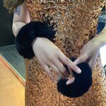 Update Black Stainless Steel Plush Metal Handcuffs Ankle Cuffs Sex Toys Thicken 300G Furry Handcuffs for Couples BDSM Games Tool