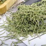 Huaran Moxa Chrysanthemum Dry Goods Western Steak Ingredients Spices Barbecue Seasoning Dried Green Rosemary Leaf for Cooking