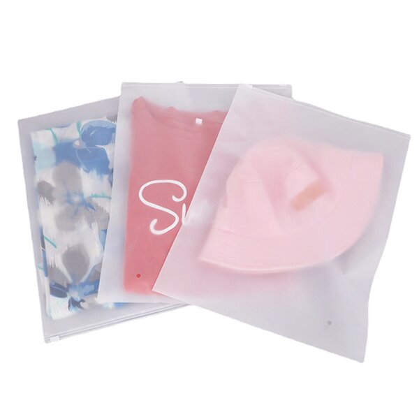 Frosted Plastic Shopping Bags Supplier - Factory Wholesale Horizontal With Logos Cloth Bags