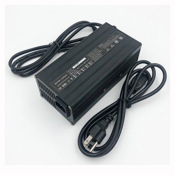 Battery Charger Manufacturer - C600M 12V-96V 4.5-20A Li-Ion & LIFEPO4 for Motorcycles Electric Forklifts