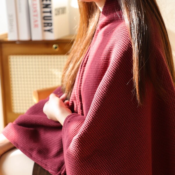 USB Heated Shoulder Blanket Manufacturer - Traveling Outdoor Office Rechargeable Wearable Hoodie