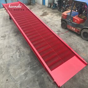 Mobile Dock Ramp - 10tons with Customized Warehouse Container Loading Yard Ramps
