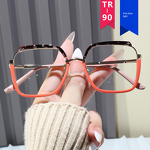 Eyeglasses Manufacturer - Ultra-Light Large-Frame Gold