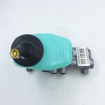 Brake Master Cylinder Supplier - 47201-3D360 for Land Cruiser