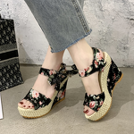 Slides Manufacturer - 2025 Trendy New Bohemian Wedge Lace Print Fish Mouth