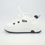 Sport Shoes Manufacturer - Lightweight Women's Casual Soft Leather Skateboard