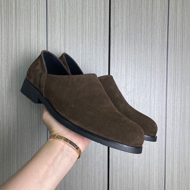 Men's Shoes Manufacturer - 2026 New Small Fashion Lightweight Slip-on