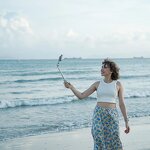 FeiyuTech VB4 - Smartphone Stabilizer with Face Tracking 3-Axis Phone Gimbal Built-in Stick