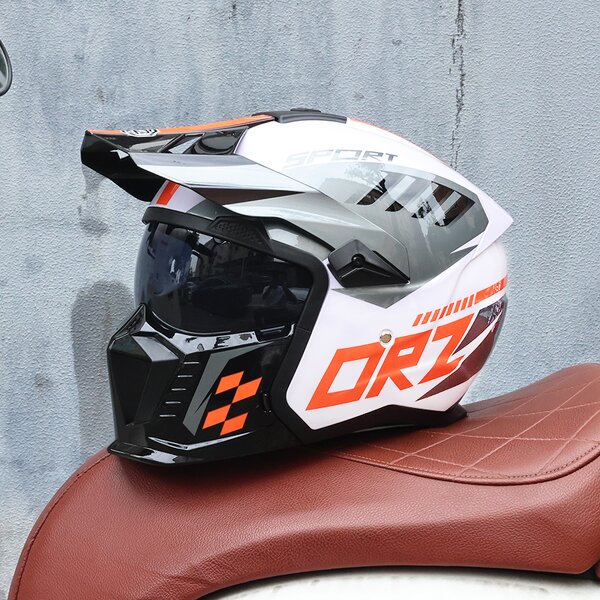 Motorcycle Helmet - China-Chic Retro Light Fiberglass for Commuting & Cruise