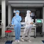 Antistatic Safety Clothing Manufacturer - Professional Manufacturer of Coverall for Cleanroom Use