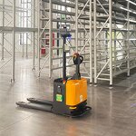 Industrial Robot Manufacturer - China Wholesale 2000kg Humanoid Intelligent AGV Forklift Autonomous Trolley Pallet Truck