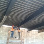 Prefabricated Steel Garage - Customized 20 X 32 Light Type ASTM Commercial