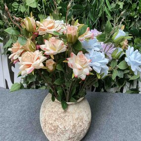 Artificial Flowers - In Stock Factory Direct Long-Branch 6-head TangYue Cadburys Roses