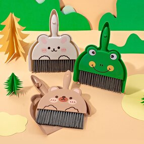 Keyboard Cleaning Set - Mini Indoor Home Computer Cartoon Broom Dustpan Bristle Head