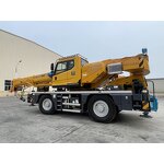 Mobile Cranes Manufacturer - Chinese Brand Hydraulic XCR30 Rough Terrain 4 Wheel 30 TON