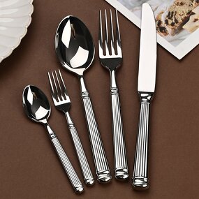 Flatware Set Manufacturer - 304 Stainless Steel Steak Knife and Fork Gift Box Imperial Court Retro Relief Palace