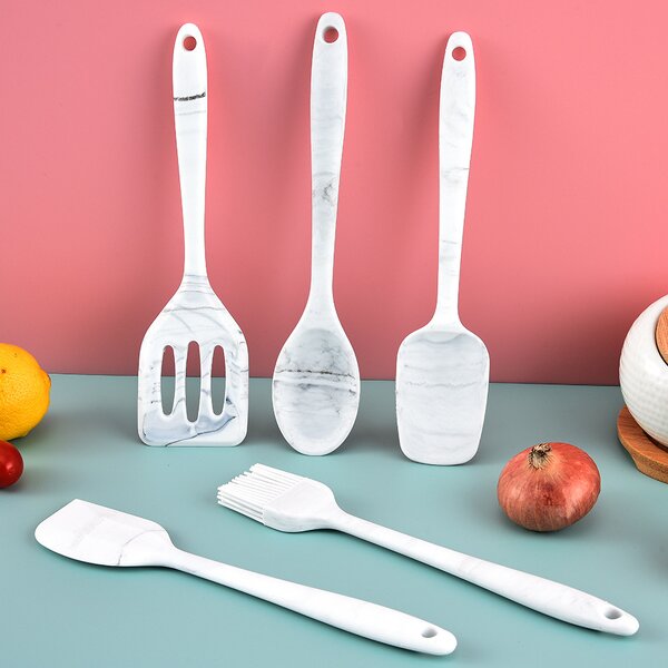 Baking Tool Set Manufacturer - New Silicone Kitchen Utensils Cream Scraper 5-piece Spatula Oil Brush