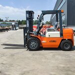 diesel Forklift Manufacturer - Brand Machine 2000kg 3500 kg Truck With 3 Mast