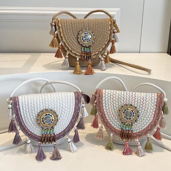 Crossbody Woven Straw Bag Manufacturer - Bohemian Style Lady Tassels Envelope Closure Zipper Button Decoration Polyester Lining for Vacation