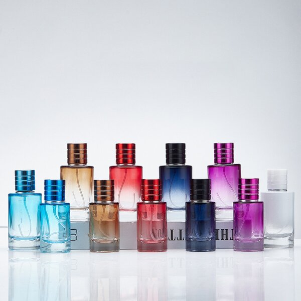 Perfume Bottle Manufacturer - Wholesale 30ml 50ml 100ml round Glass Refillable Hot Sale Empty Spray Screen Printing