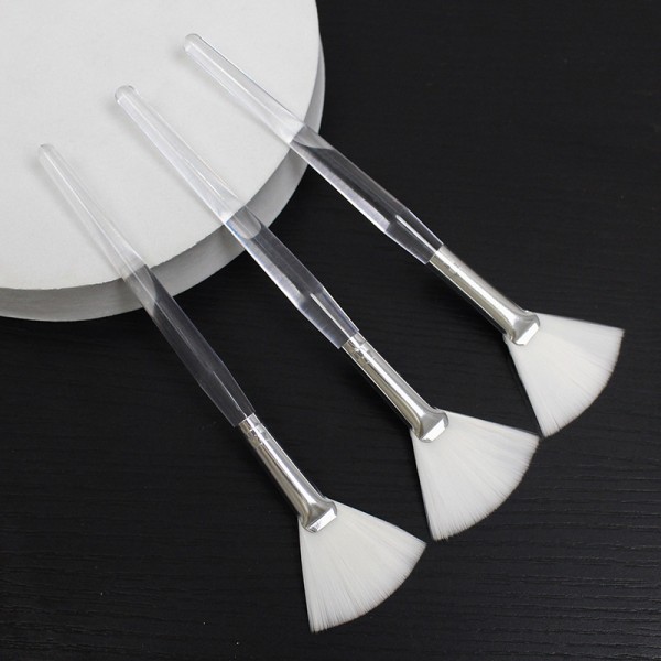 Fan Brush Supplier - Esthetician Cleaning Silver White