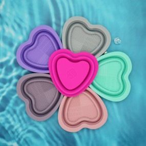 Brush Cleaner Supplier - Silicone Heart-shaped Folding