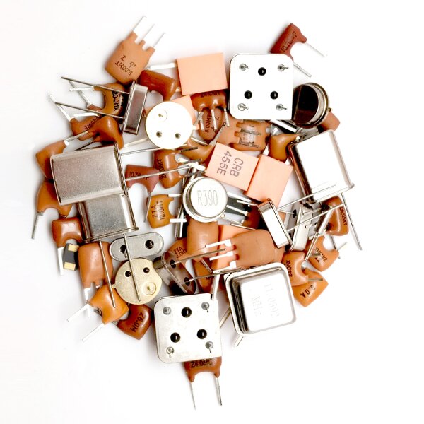 Crystal Oscillator - Manufacturer SIT1532AI-J4-DCC-32.768D