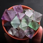 Octahedral Fluorite Raw Stone Manufacturer - Natural 1-3 cm Single-Crystal Colorful Mineral for Crystal Crafts