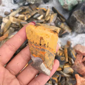 Quartz Crystals Manufacturer - Healing Natural Raw Semi-Precious Stones Rough Raw Stone