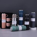 Coffee Drinking Thermos Manufacturer - Party Favor Gift 500ml Green Vacuum Insulated Stainless Steel Flask Set with 3 Cups
