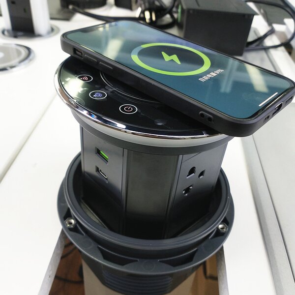 IP65 16A US Power Outlet Manufacturer - WIFI Control Smart Motorized Lifting Kitchen Desktop Pop-up Power Socket with USB-C Wireless Charging