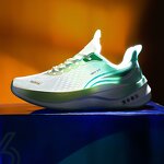 Running Shoes Manufacturer - Ultra-Light Carbon Plate Breathable Couples Outdoor Racing