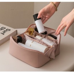 Makeup Organizer Bag Manufacturer - PU Large Capacity
