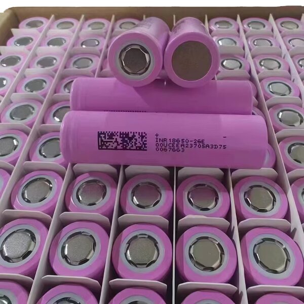 18650 Battery Cell Manufacturer - 2000mAh 3.7V for Power Bank Flashlight Best Price