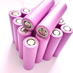 Lithium Ion Battery Manufacturer - Wholesale 3.6V 2000mah-3000mah 18650 Cylindrical Cell