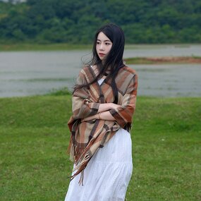 Winter Shawl Manufacturer - Heavy and Thick Pink Green Plaid Polyester Wholesale Factory Warm Sorority Tassel