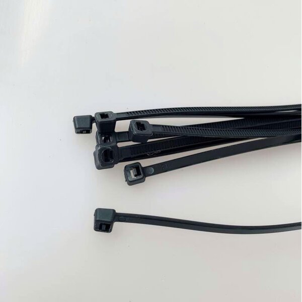 Cable Tie Manufacturer - 4.8x300mm 12 Inch Black Natural Self-locking UV Resistant