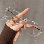 PRESBYOPIC GLASSES