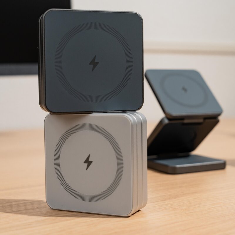 15W Magnetic Folding Wireless Charger Manufacturer - 3 in 1 Fast Charge for iPhone Watch AirPods Samsung Galaxy Buds