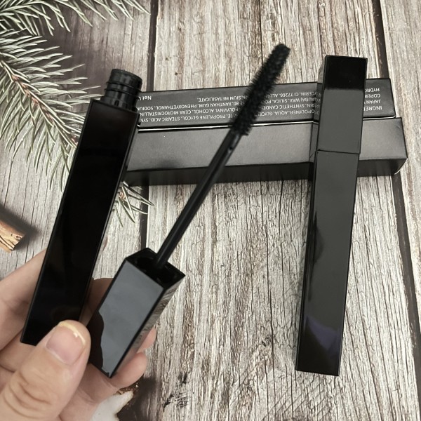 液体粉底源头工厂-贴牌新款女士专业美容素食