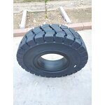 Solid Tires Manufacturer - Easy Install Quick Fit 140/55-9 (15x5.5-9)