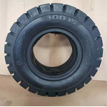 Industrial Nylon Truck Tires Manufacturer - Light Truck Bias 6.50-10 PR12 with Inner Tube