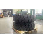 Solid Twin Wheel & Tire Assembly Manufacturer - 10.00-20 12.00-20 on Rims with Spacer