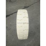 Solid Tires Manufacturer - Linde E20 18X7X12 1/8 15x5x11 1/4 Press on for Electric Forklifts