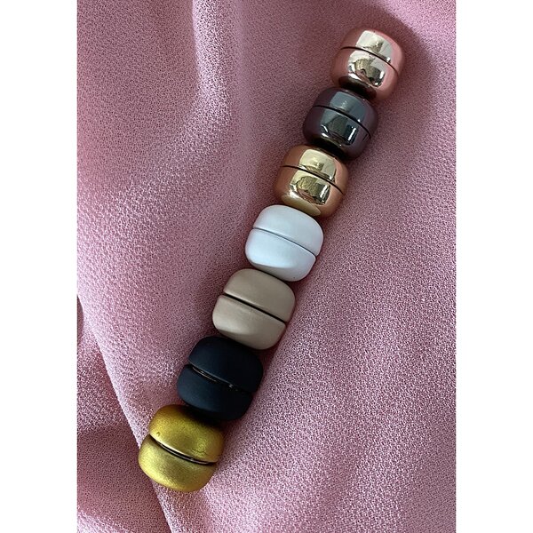 Hijab Brooch Manufacturer - Luxury Accessory No Hole Pins Brooch Magnet for Muslim Scarf